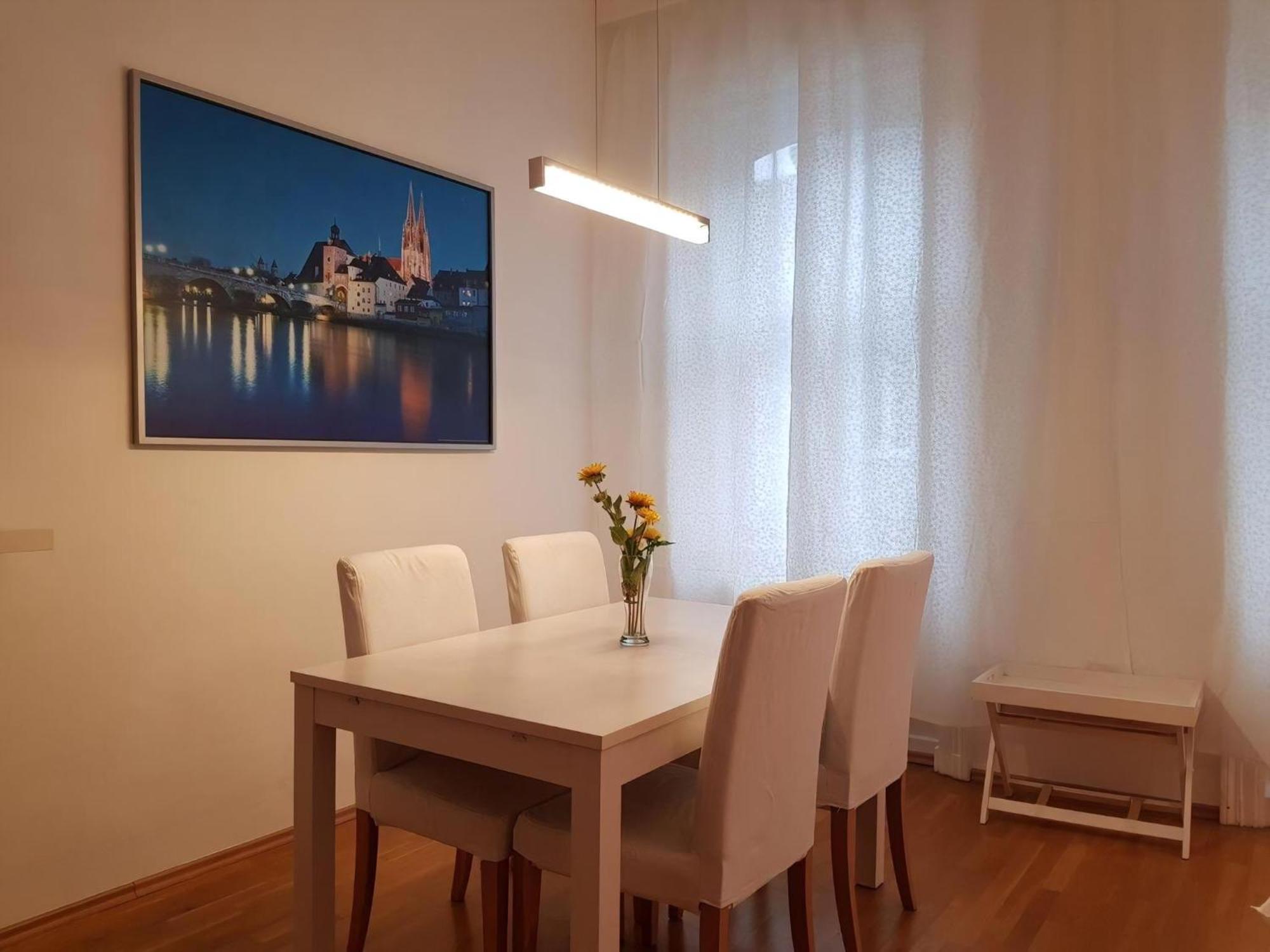 Helle Altbauwohnung * Wien