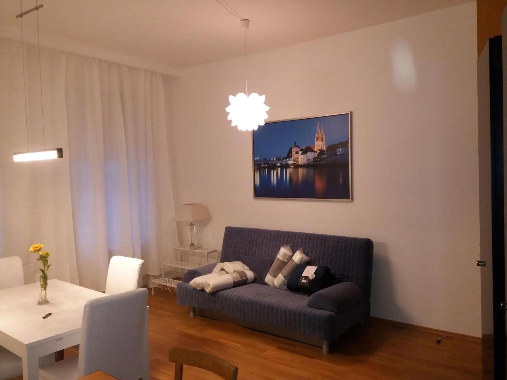 Apartment Helle Altbauwohnung